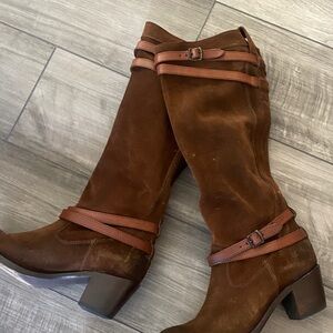 Frye Chestnut Leather Heeled Boots